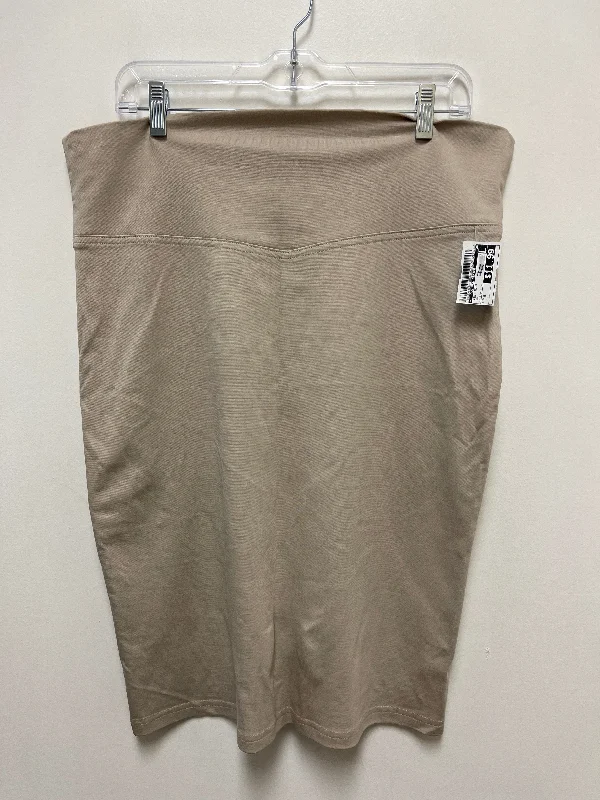 Skirt Midi By Clothes Mentor In Tan, Size: 8